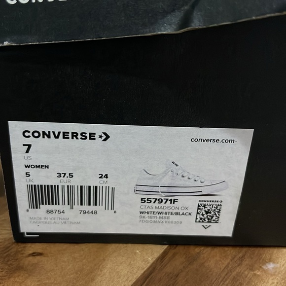 Converse All Star Tennis Shoes Sneakers Size 7 White Black - Picture 7 of 7